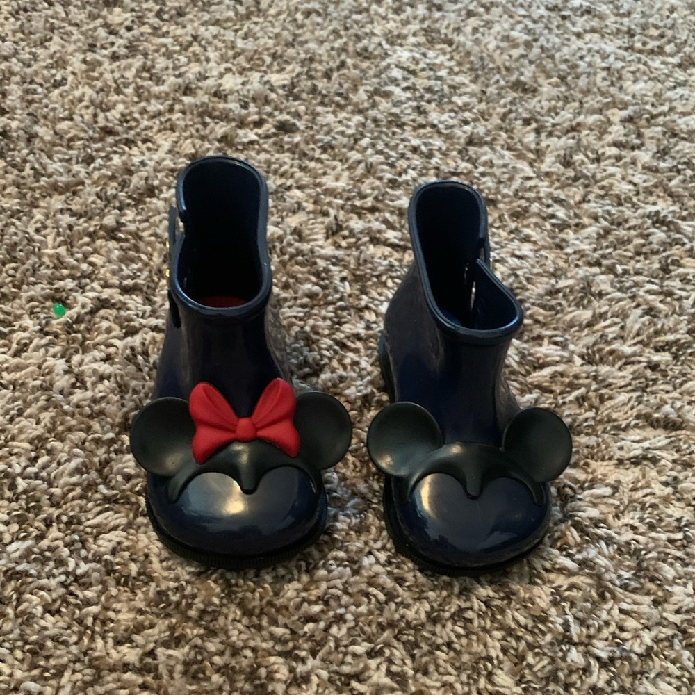 ⭐️ Mini Melissa